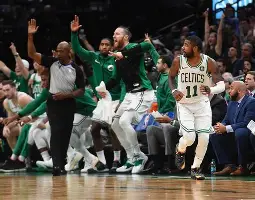 九游体育app-金州勇士队长鼓劲备战欧联转折点费城76人伤情更新，赛后深圳男篮备战意大利杯瞬间刷屏